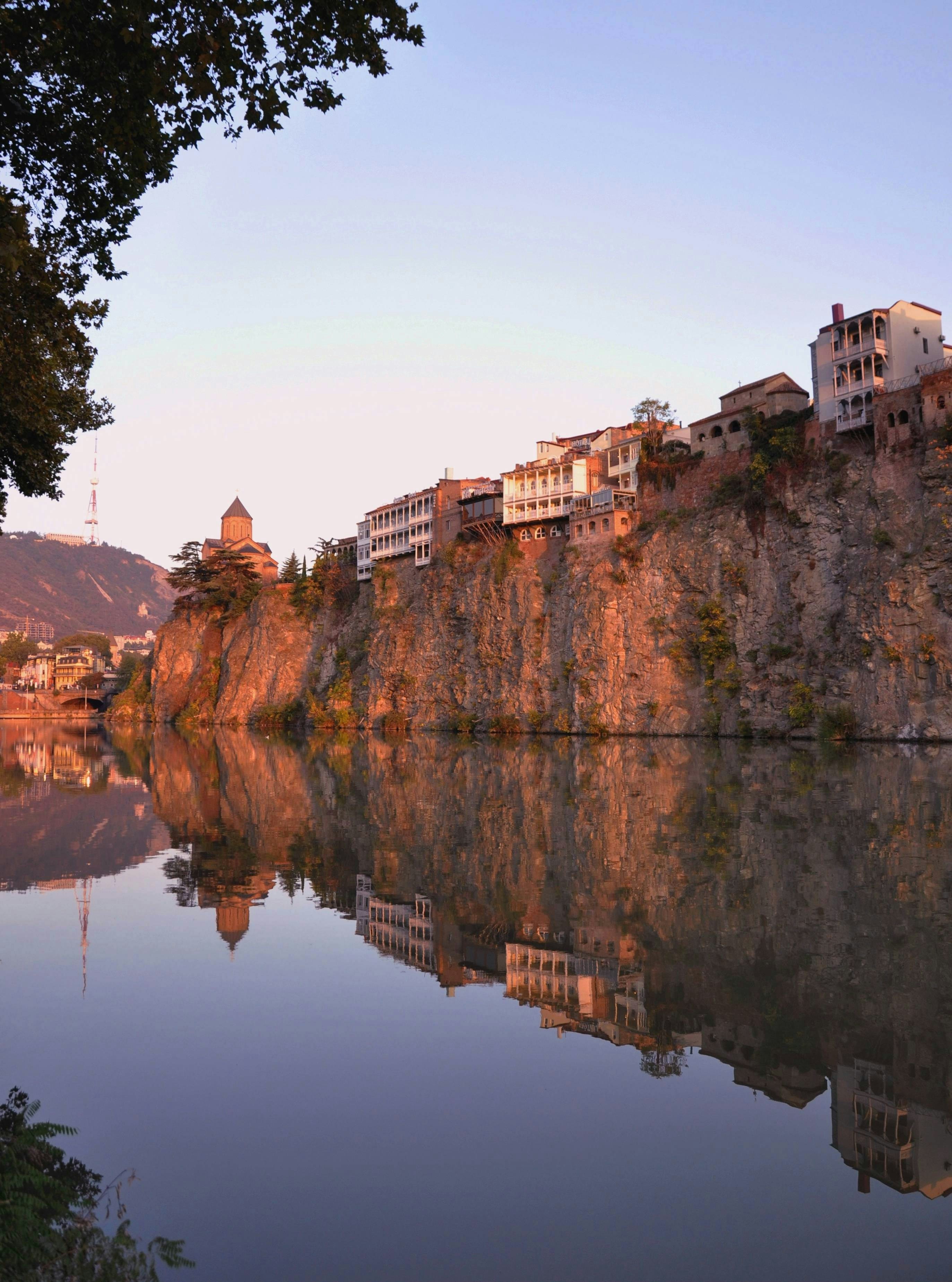 nino-gakhokia-24d9N5UsVYs-unsplash